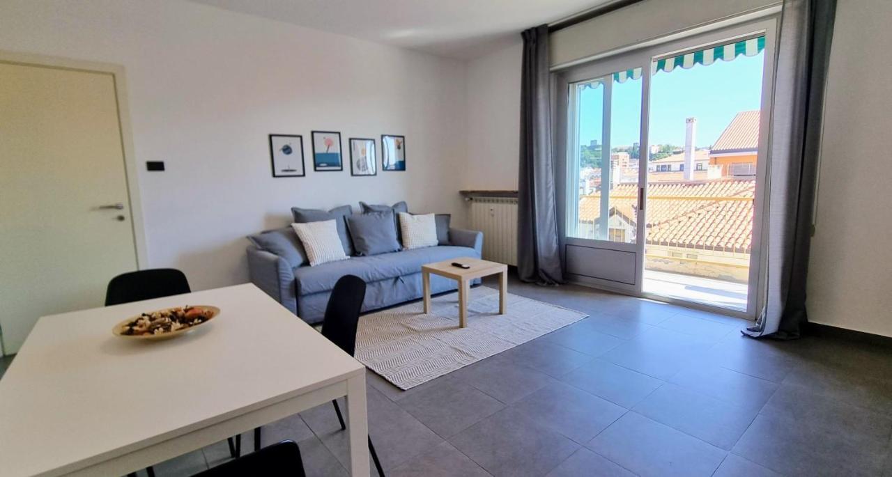 Milano Apartment Trieste Bagian luar foto