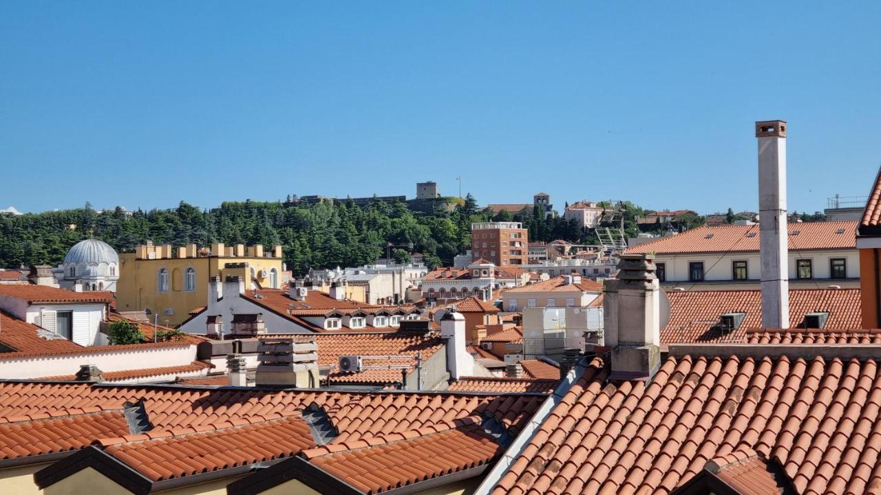 Milano Apartment Trieste Bagian luar foto