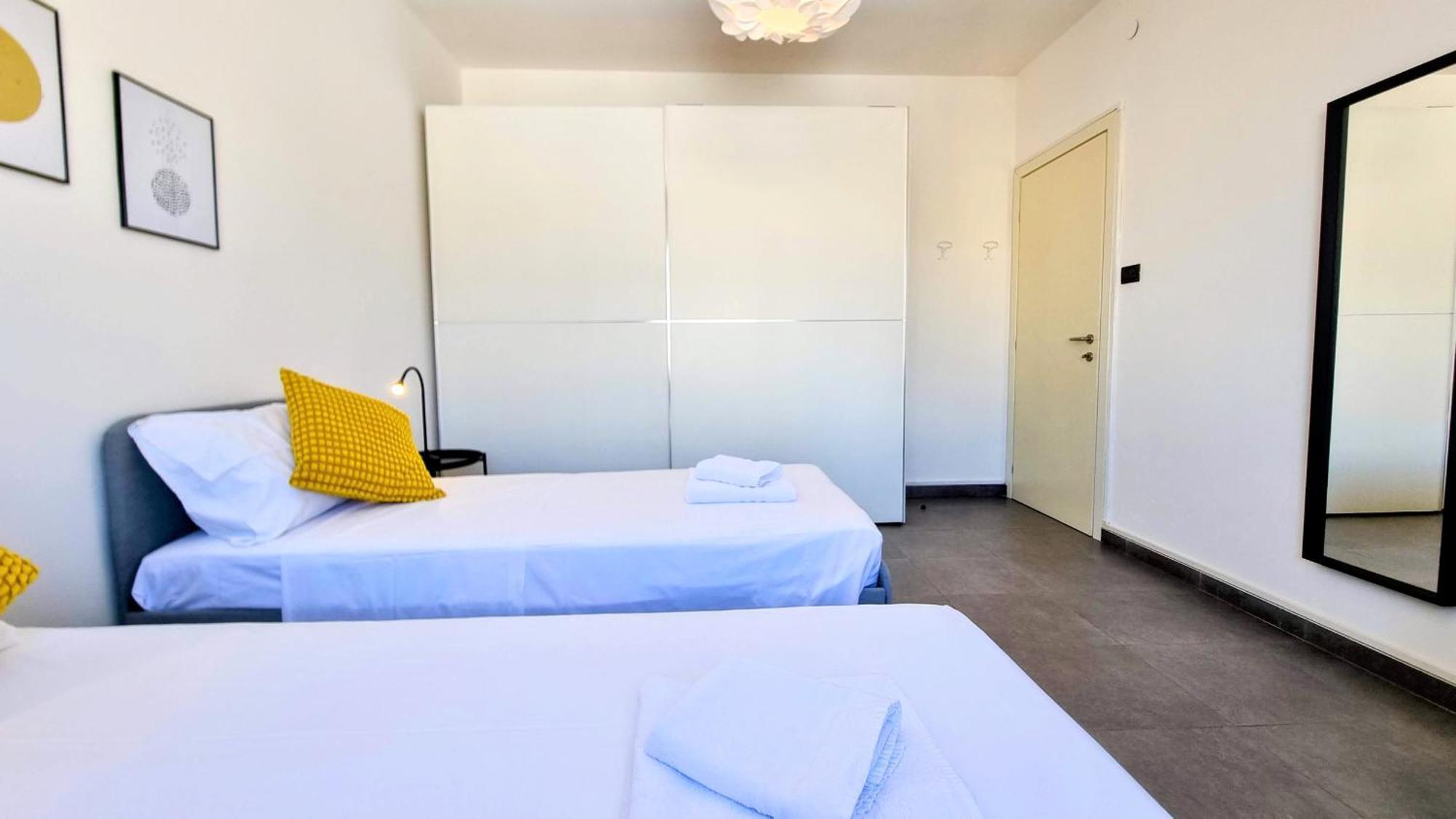 Milano Apartment Trieste Bagian luar foto